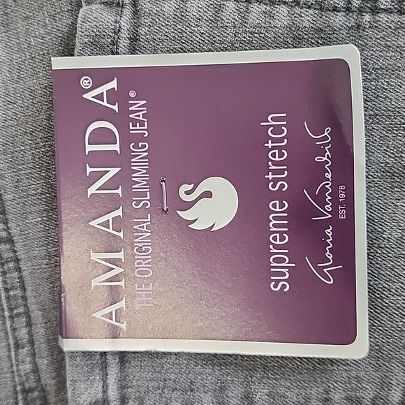 Gloria Vanderbilt Amanda classic rise gray wash denim jeans Size 16P short NEW - Picture 5 of 10